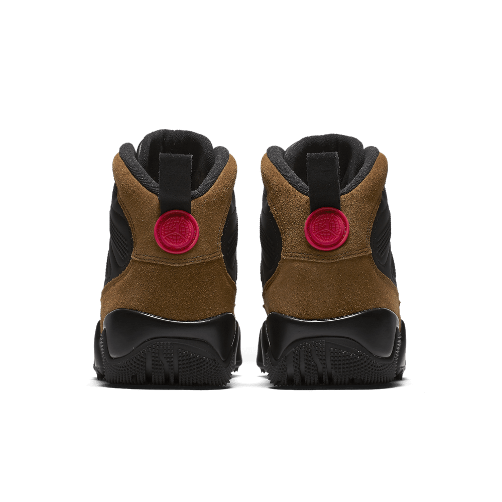 Air Jordan 9 Retro Boots