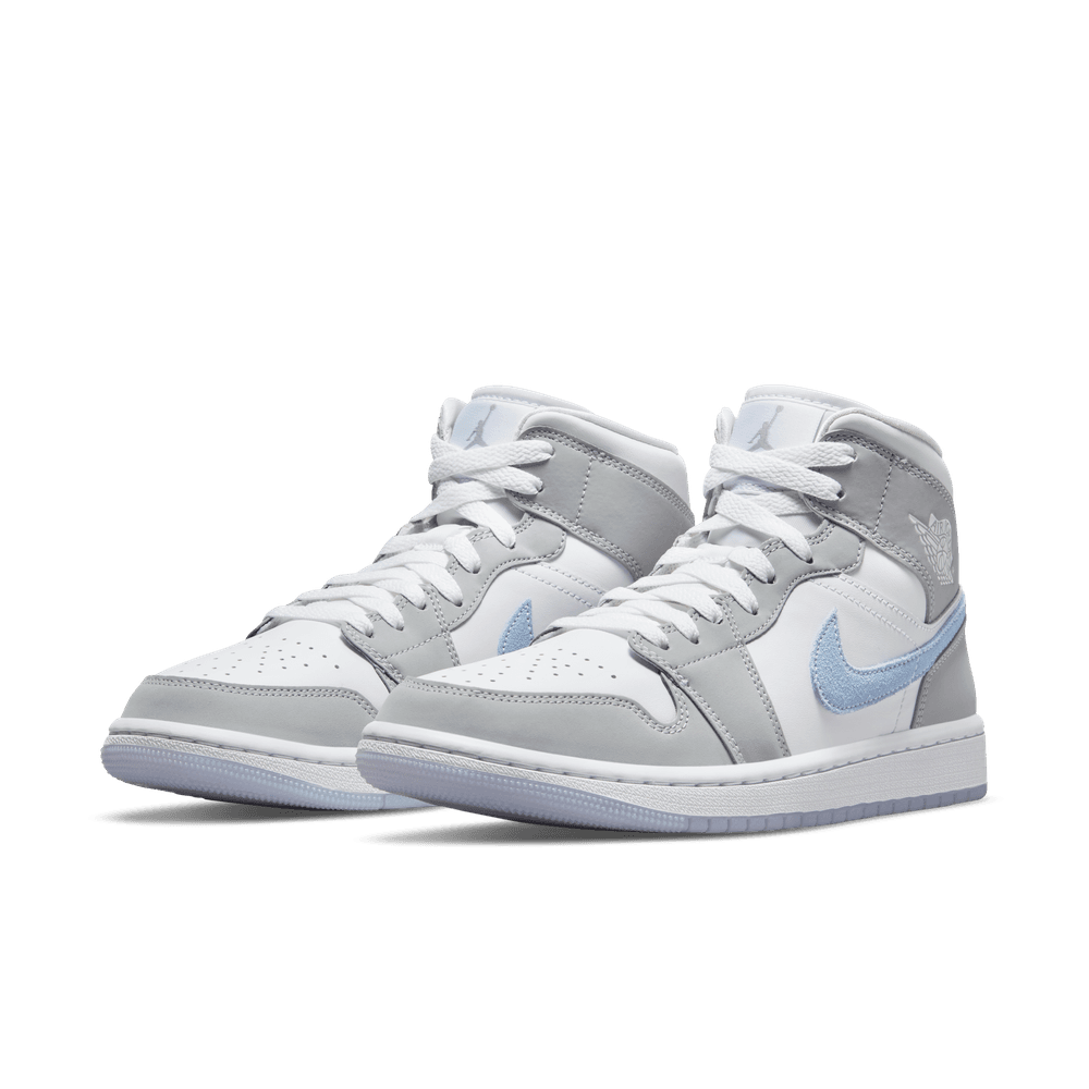 Wmns Air Jordan 1 Mid