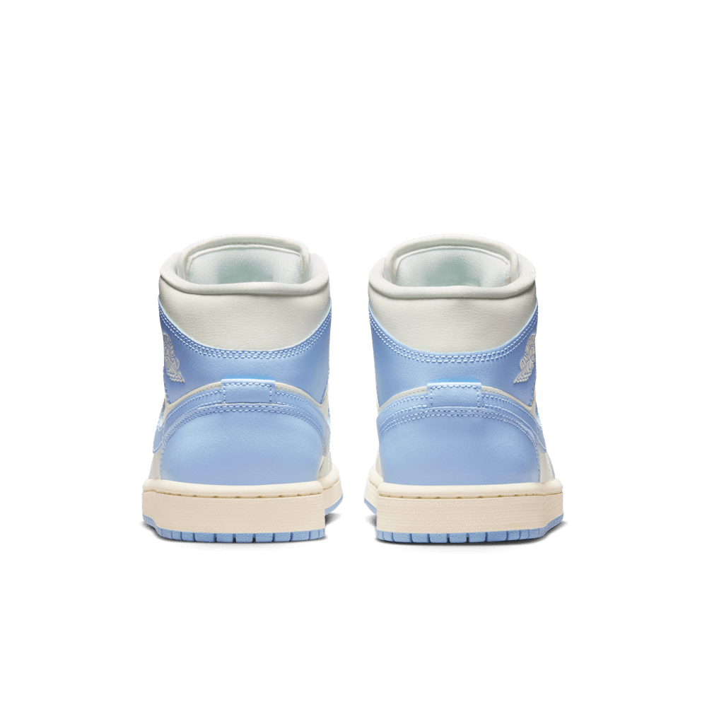 Wmns Air Jordan 1 Mid