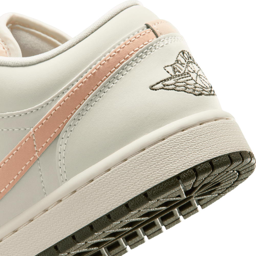Wmns Air Jordan 1 Low