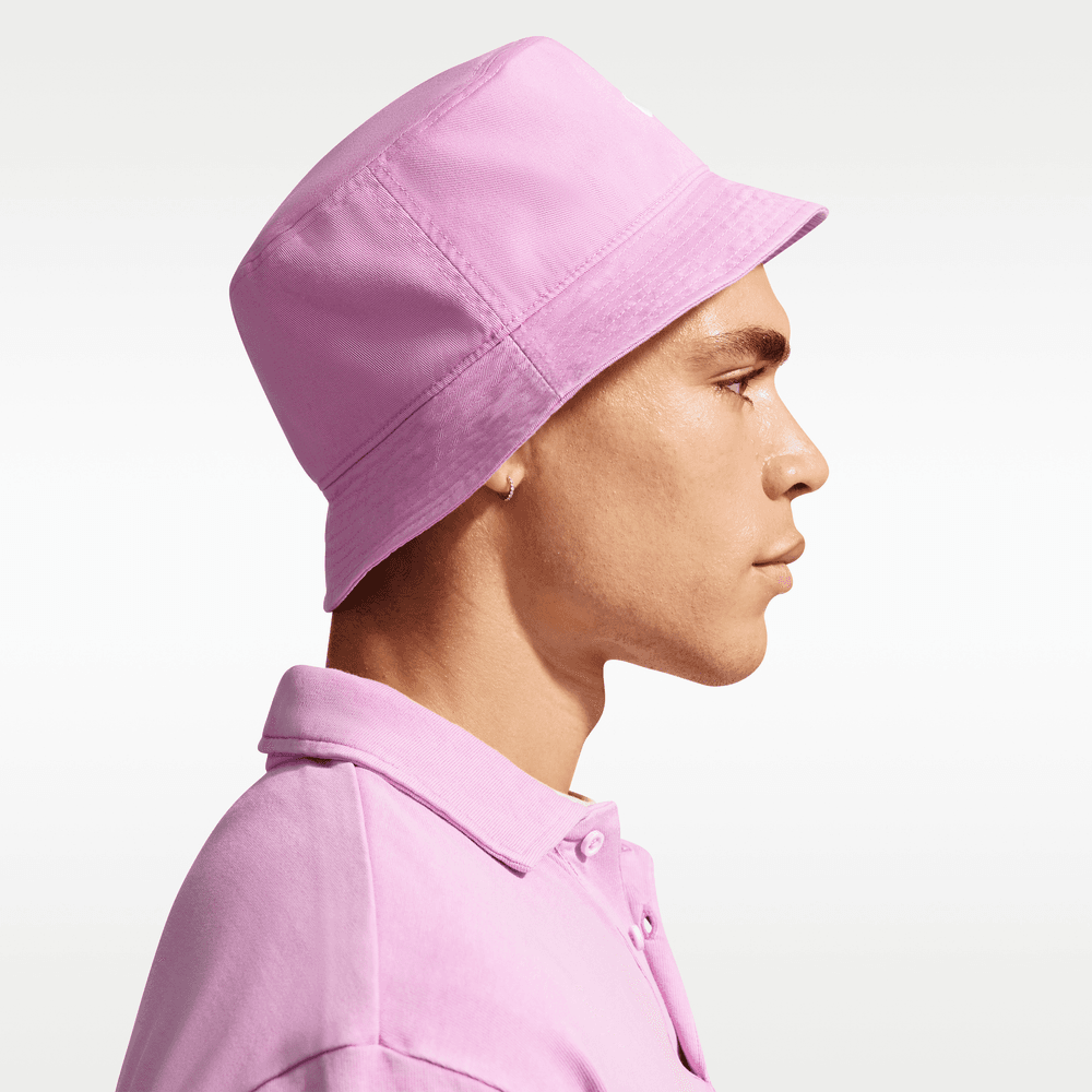 Wmns Nike Apex Futura Washed Bucket Hat