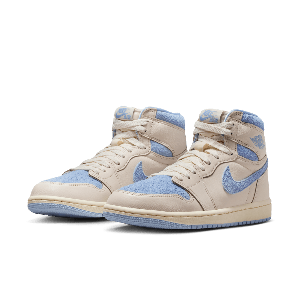 Wmns Air Jordan 1 Retro High OG