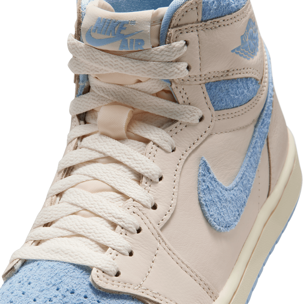 Wmns Air Jordan 1 Retro High OG
