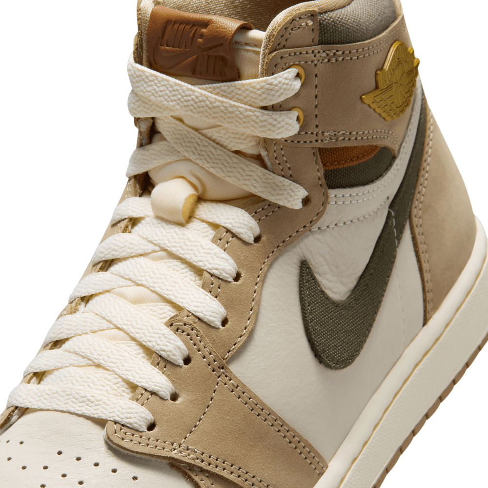Wmns Air Jordan 1 Retro High OG