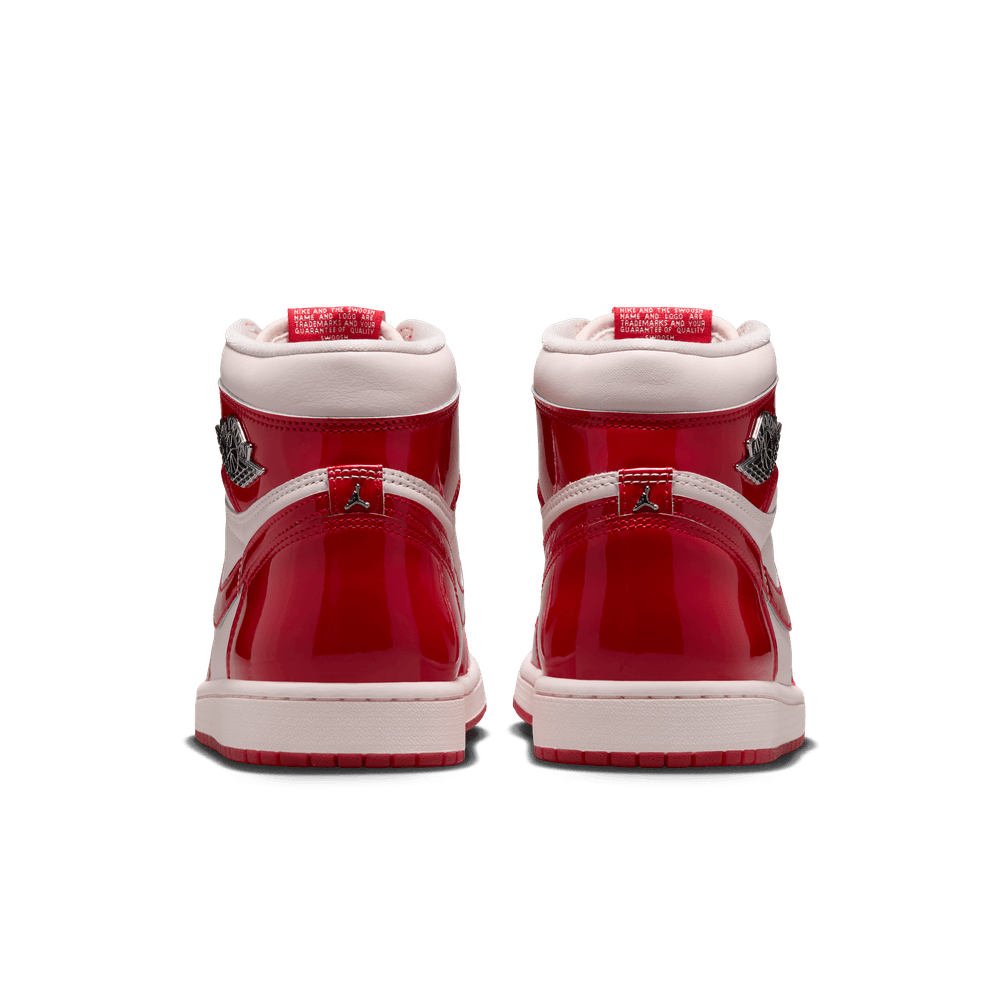 Wmns Air Jordan 1 Retro High OG