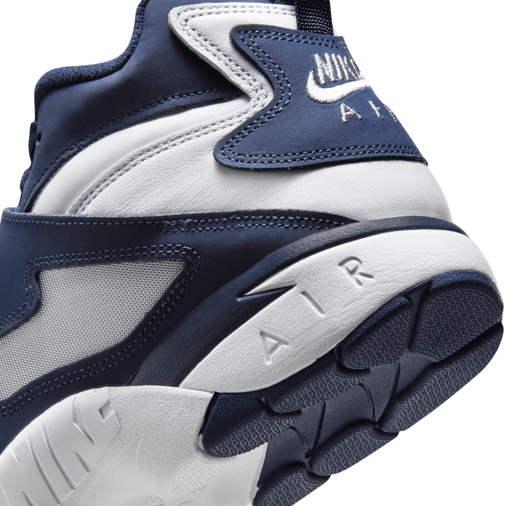 Nike Air Diamond Turf