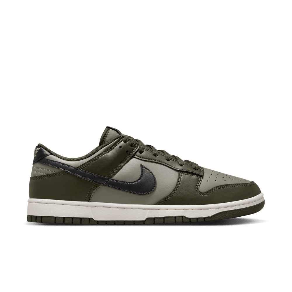 Nike Dunk Low Retro