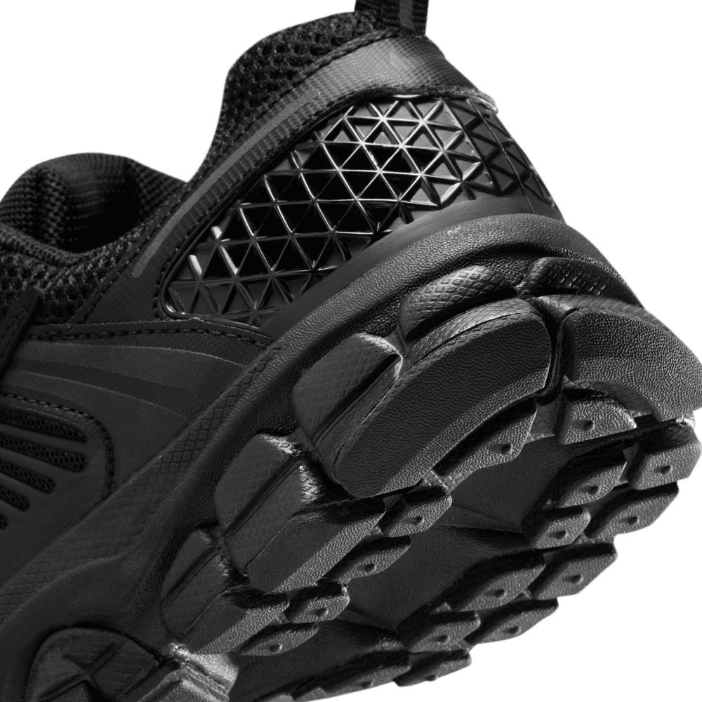 GS Nike Vomero 5