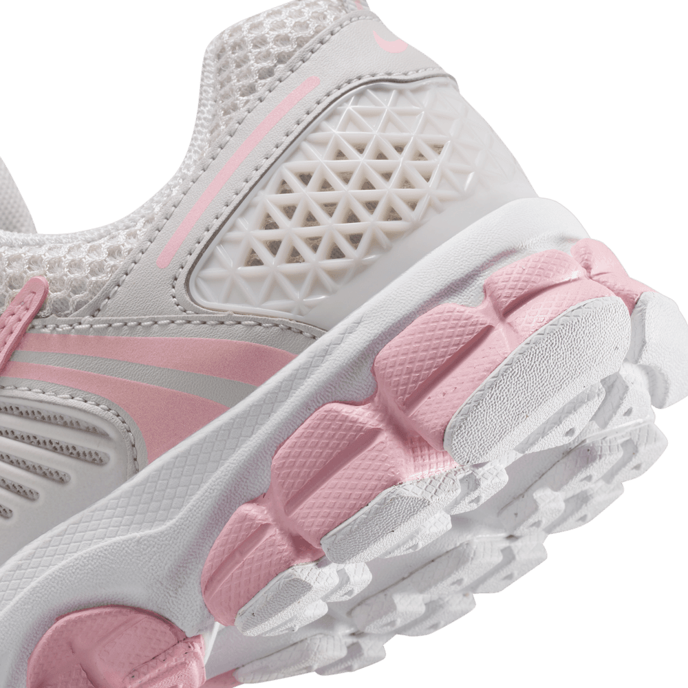 GS Nike Vomero 5