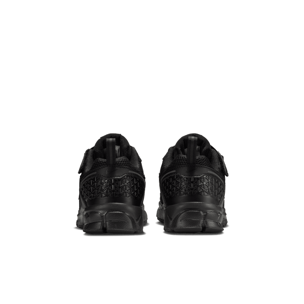 PS Nike Vomero 5