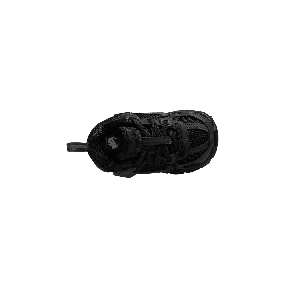 TD Nike Vomero 5