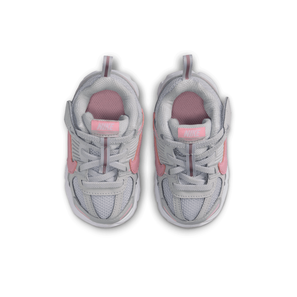 TD Nike Vomero 5