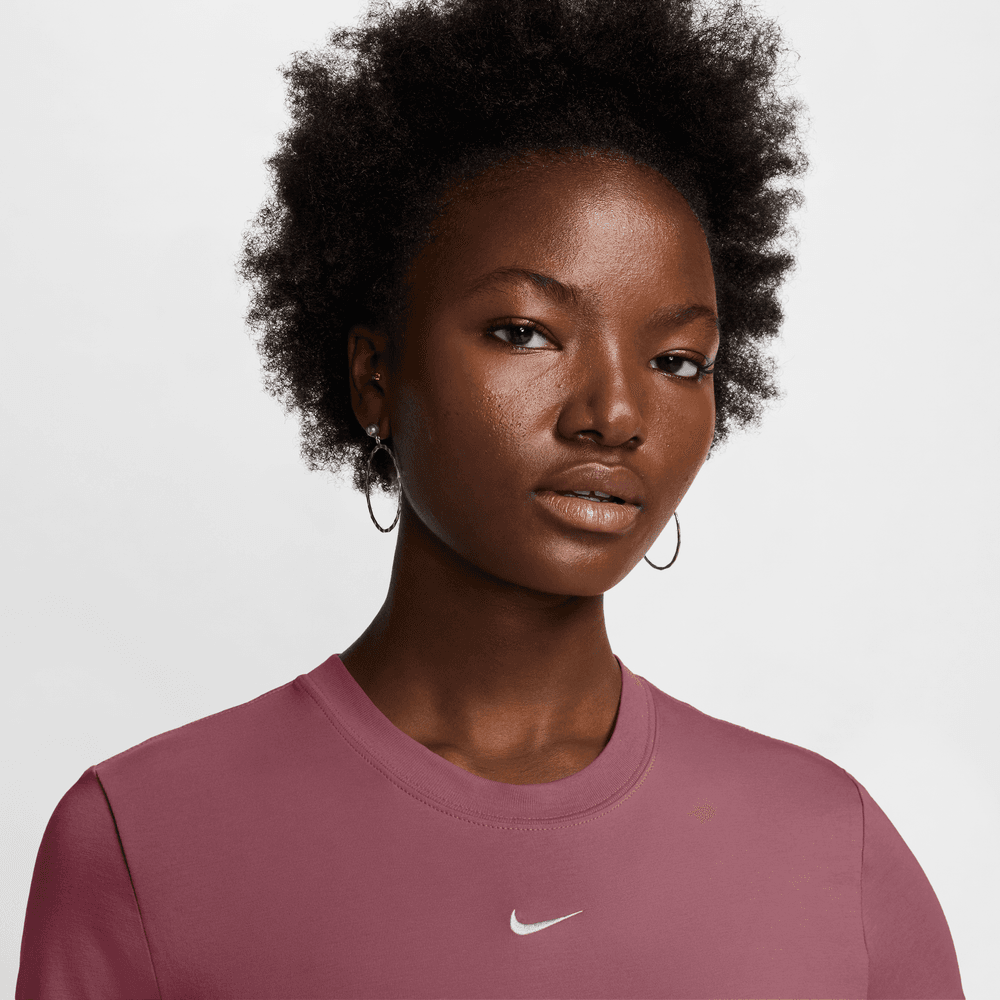 Wmns Nike Sportswear Chill Knit Cropped Tee