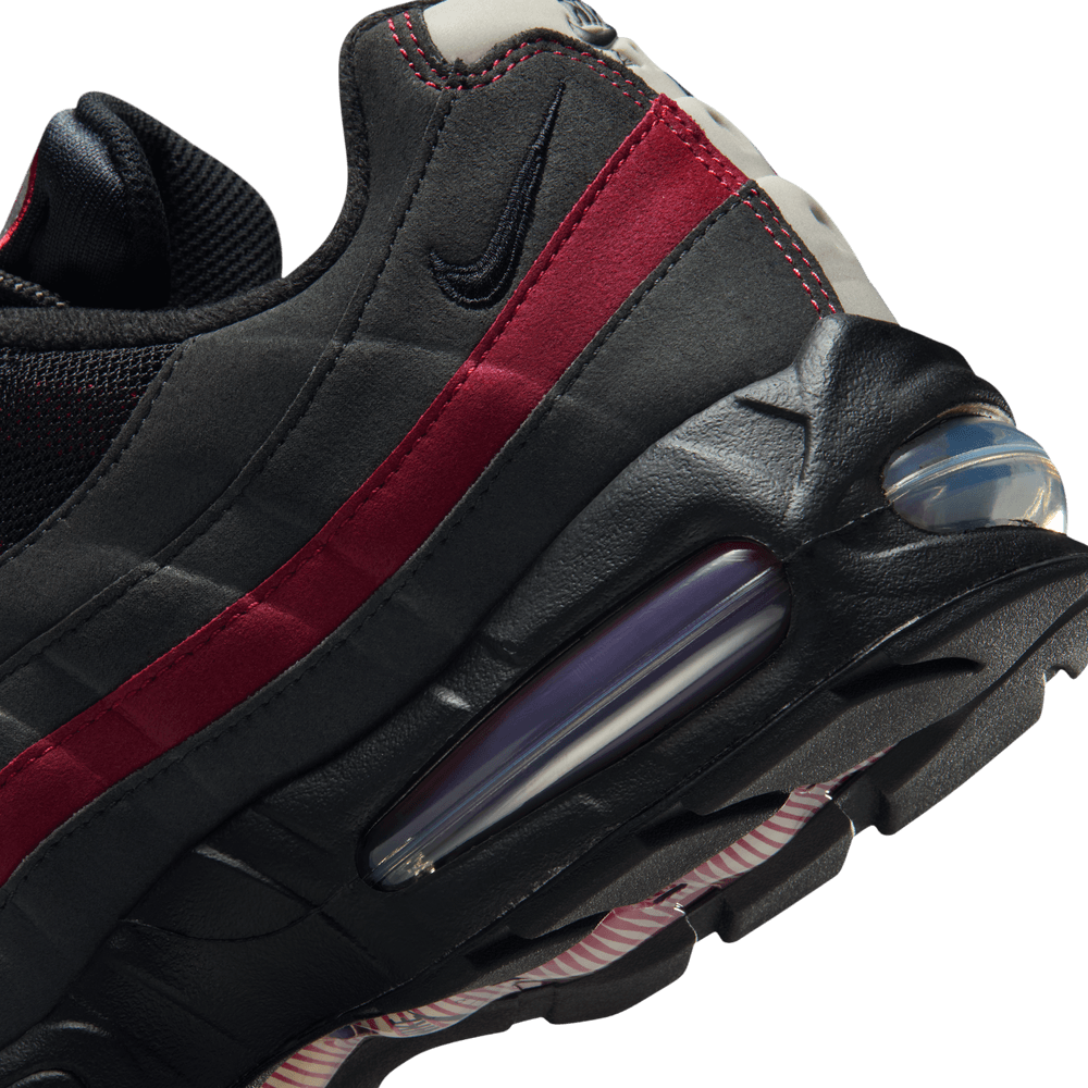 Nike Air Max 95 OG 'Black/Black-Team Crimson-Wolf Grey' |HM4740