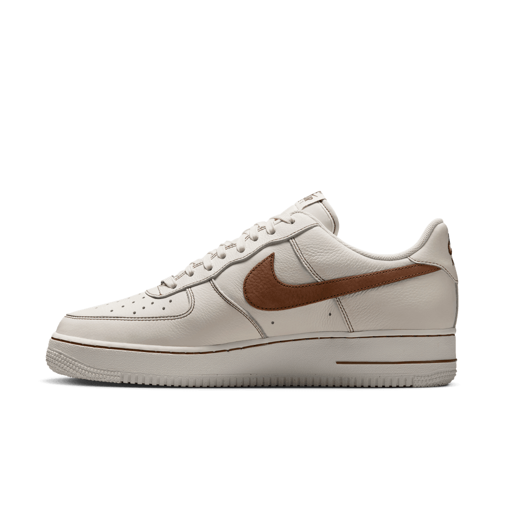 Nike Air Force 1 '07 LV8