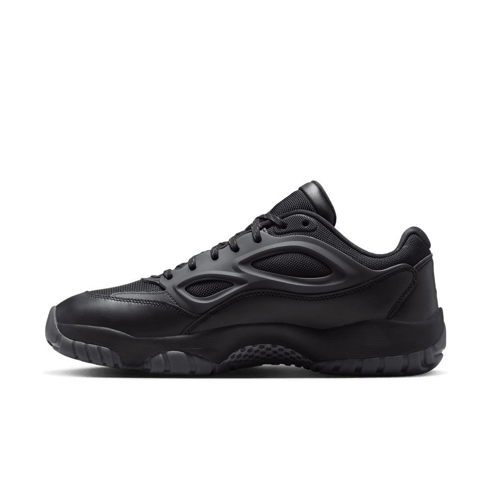 Air Jordan 11 RM