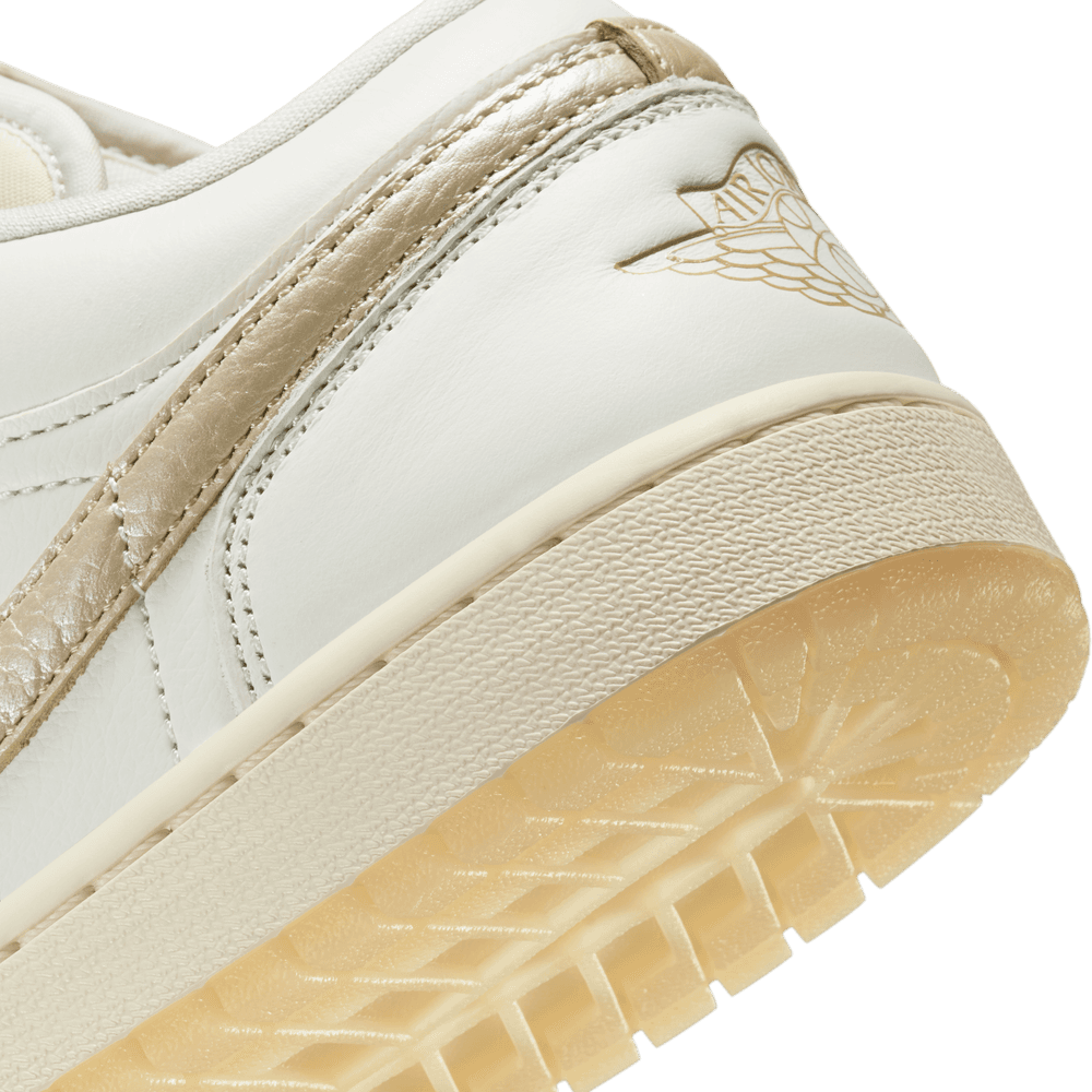 Wmns Air Jordan 1 Low SE