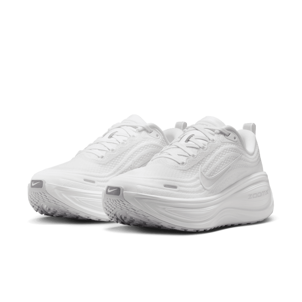 Wmns Nike Vomero Plus