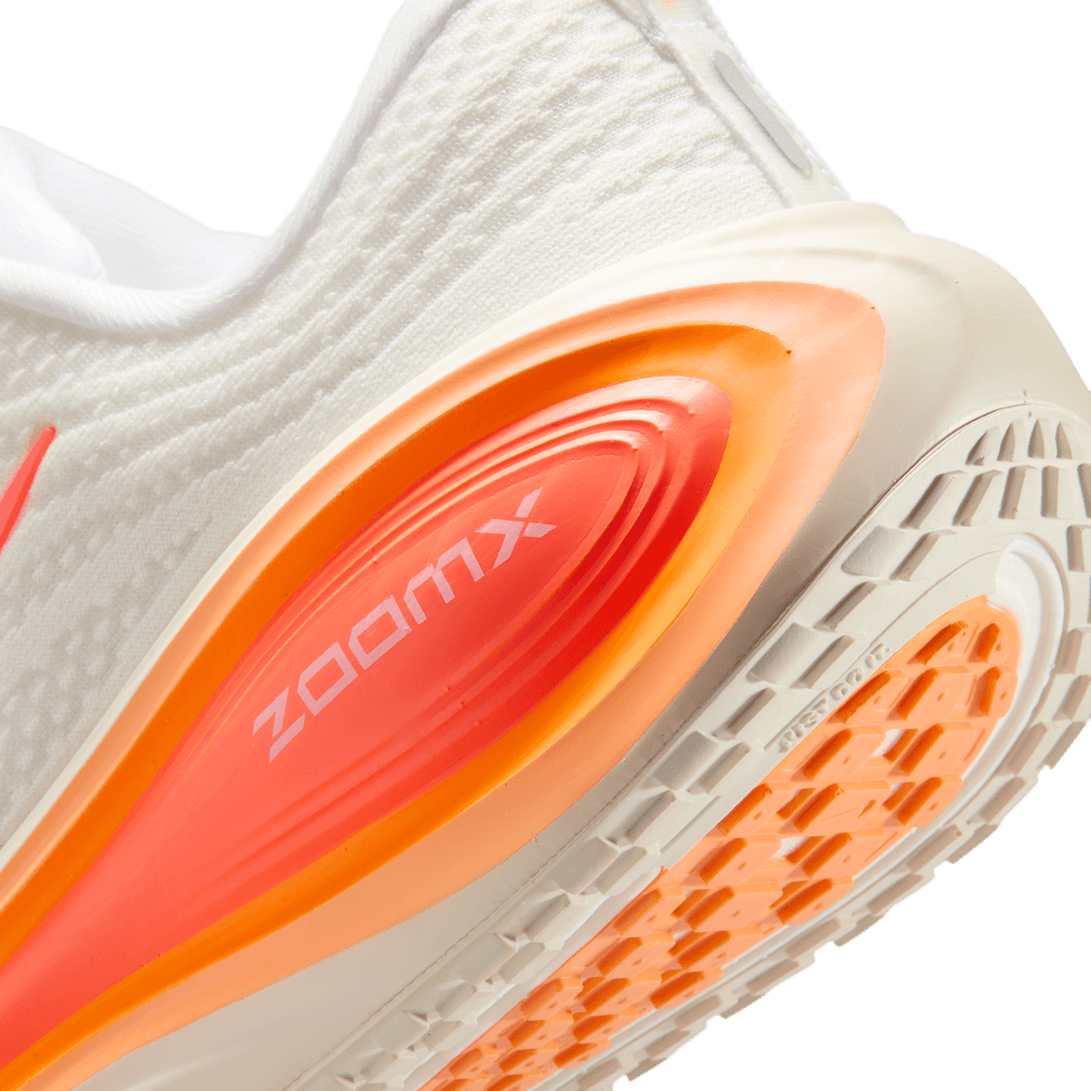 Wmns Nike Vomero Plus