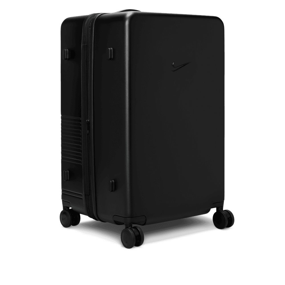 Nike 22 IN Hardshell Luggage