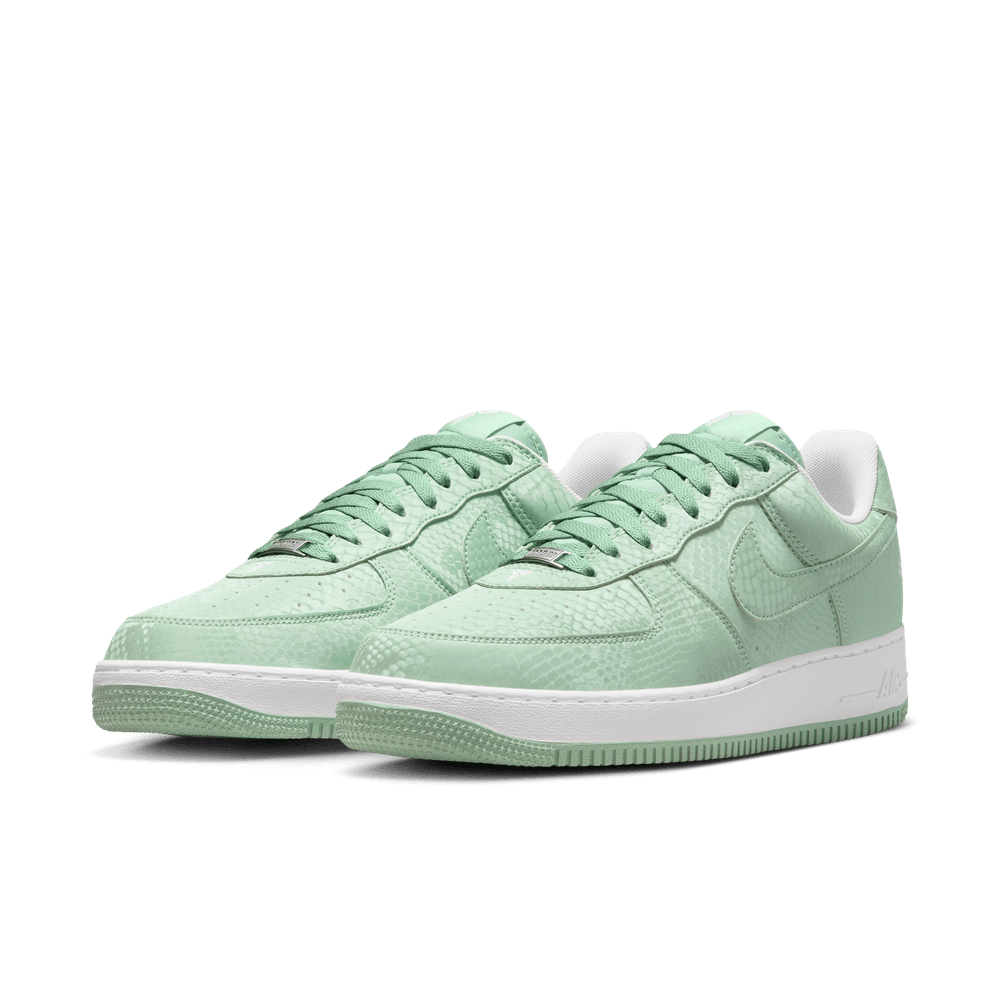 Nike Kobe Air Force 1 Low