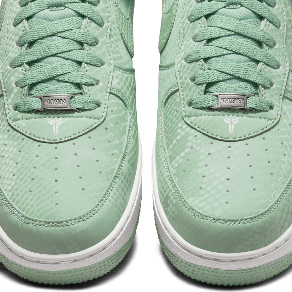 Nike Kobe Air Force 1 Low