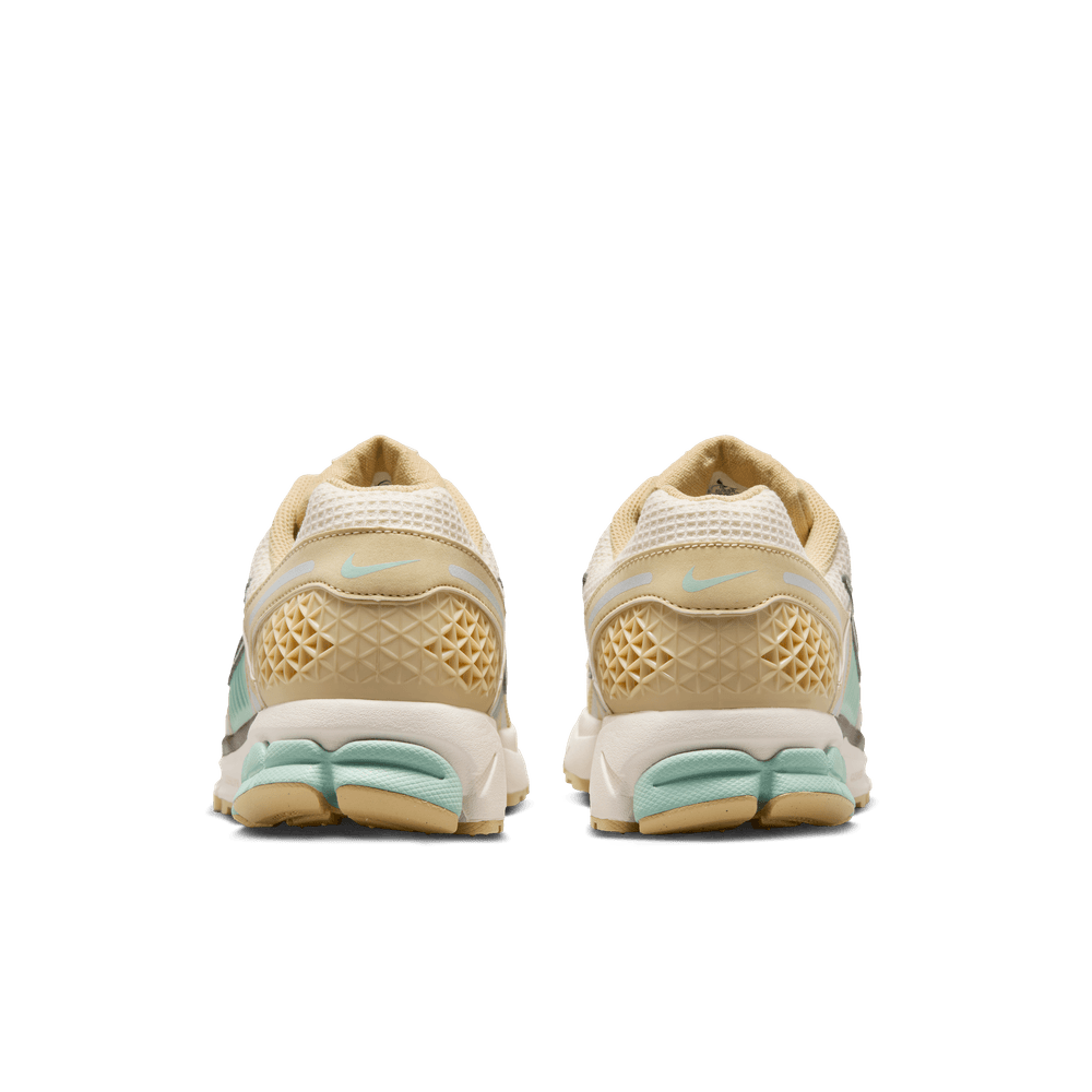 Nike Zoom Vomero 5 SE