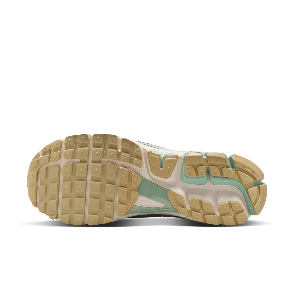 Nike Zoom Vomero 5 SE