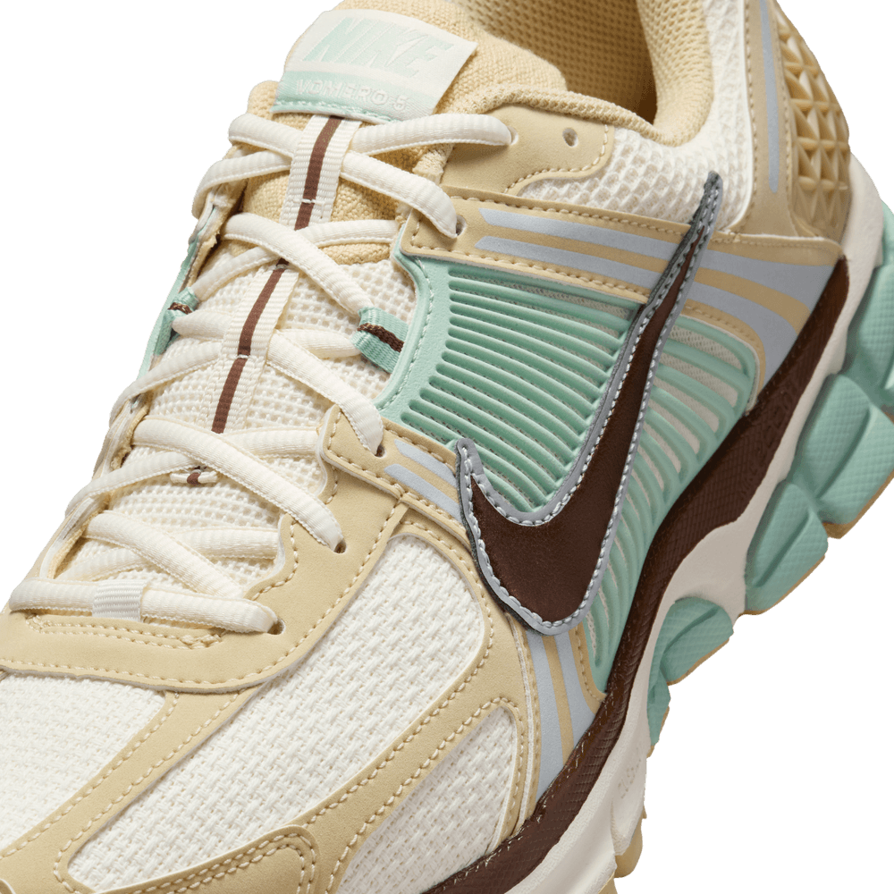 Nike Zoom Vomero 5 SE