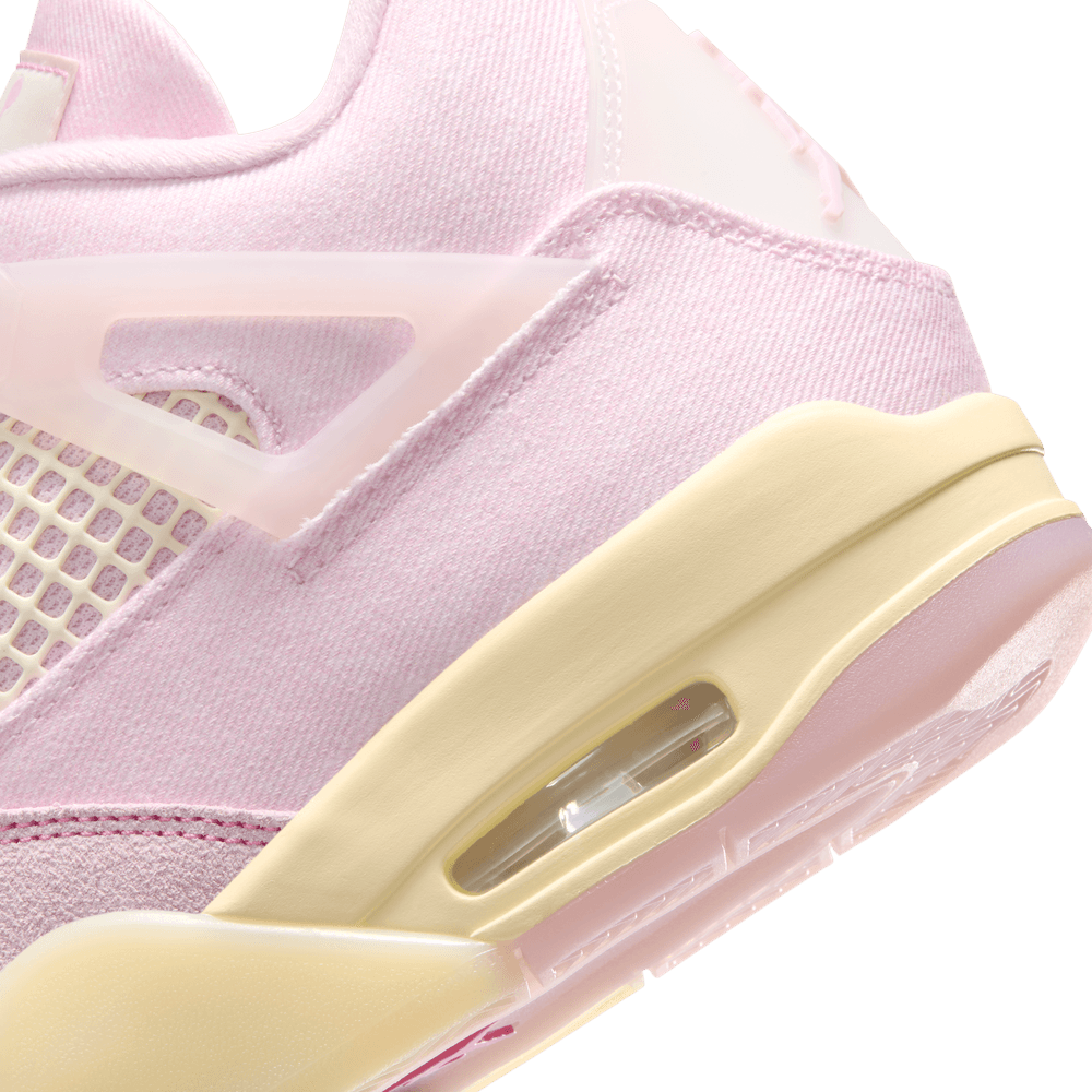 Wmns Air Jordan 4 Retro