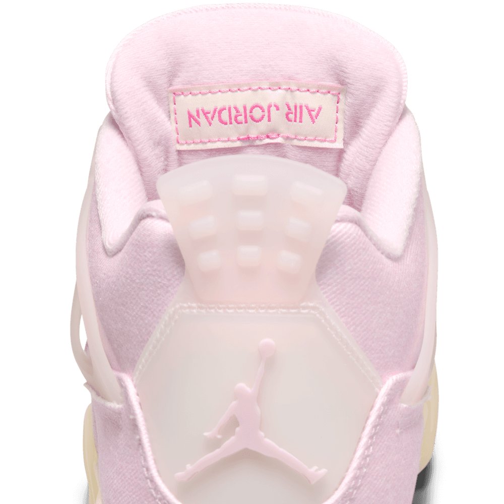 Wmns Air Jordan 4 Retro