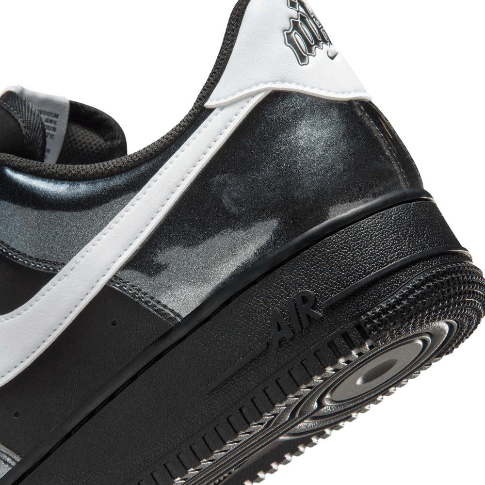 Nike Air Force 1 '07 LV8