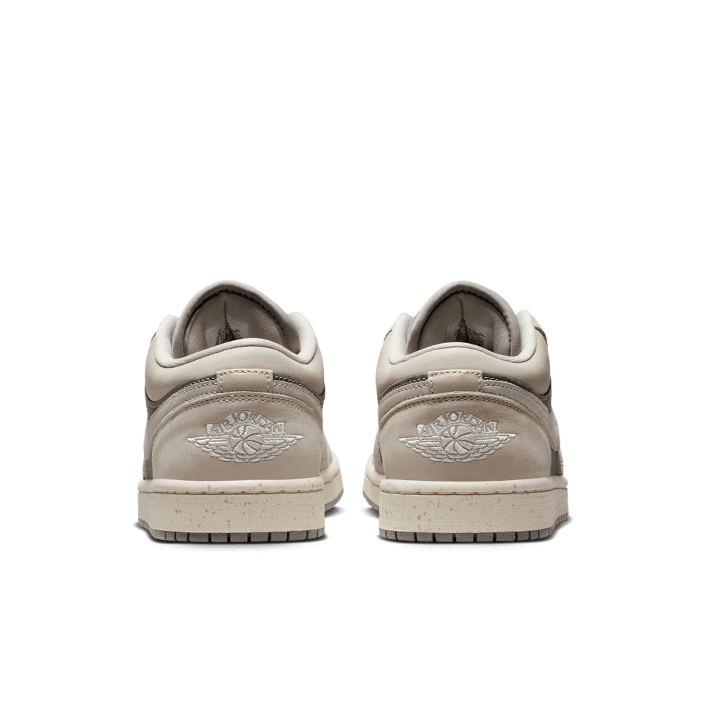 Wmns Air Jordan 1 Low SE
