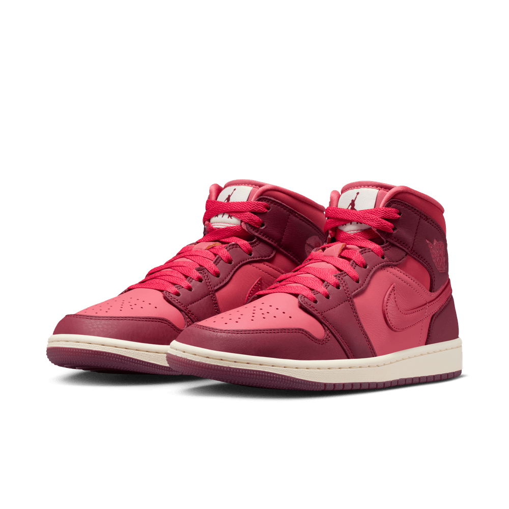 Wmns Air Jordan 1 Mid SE