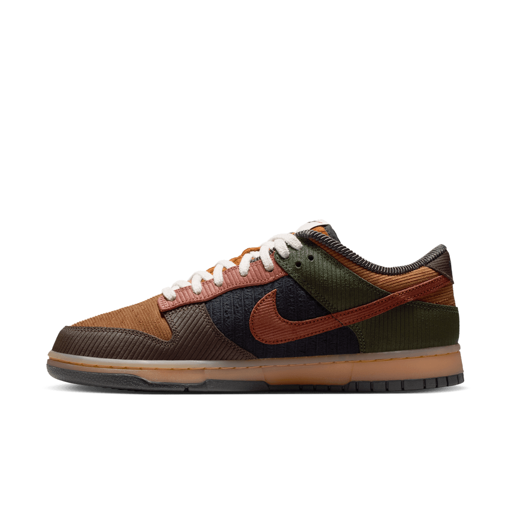 Nike Dunk Low Retro Premium