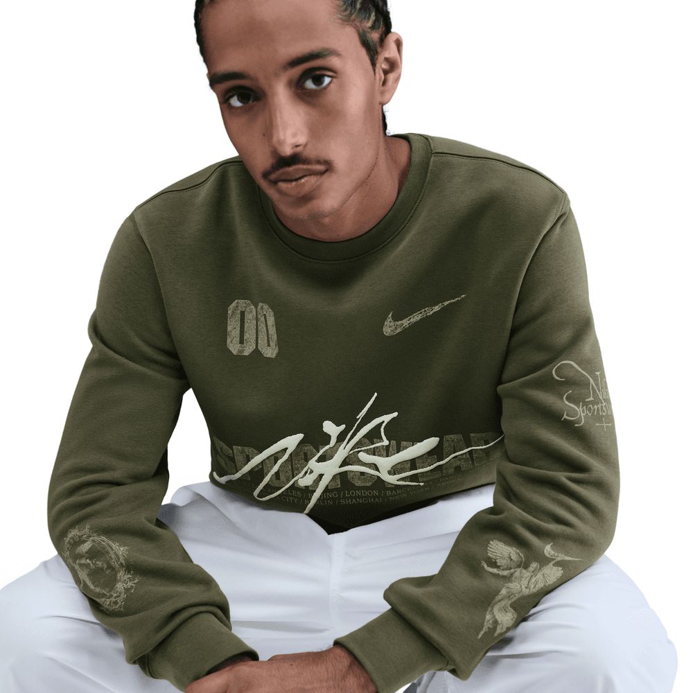 Nike Sportswear Club Basketball Off Court 3 Crewneck
