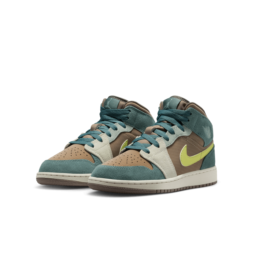 GS Air Jordan 1 Mid SE