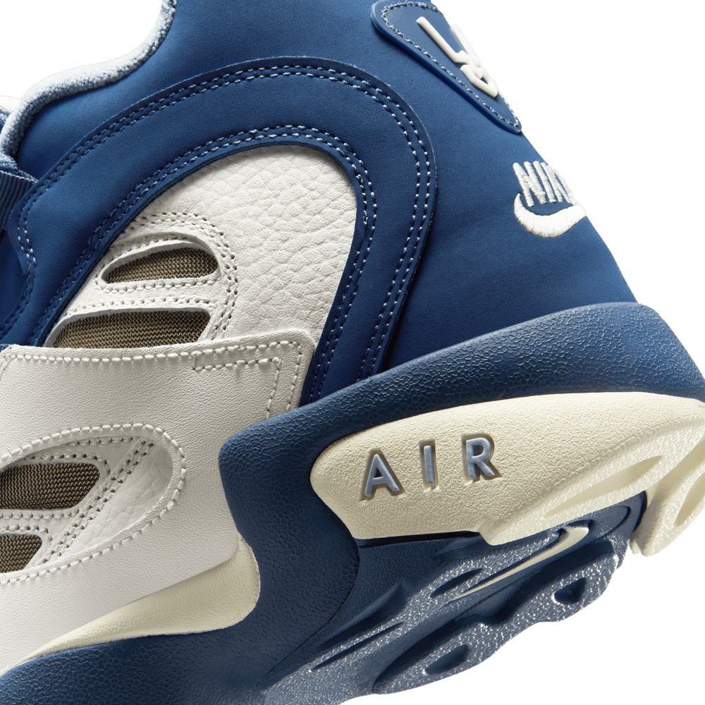 Nike Air Diamond Turf II