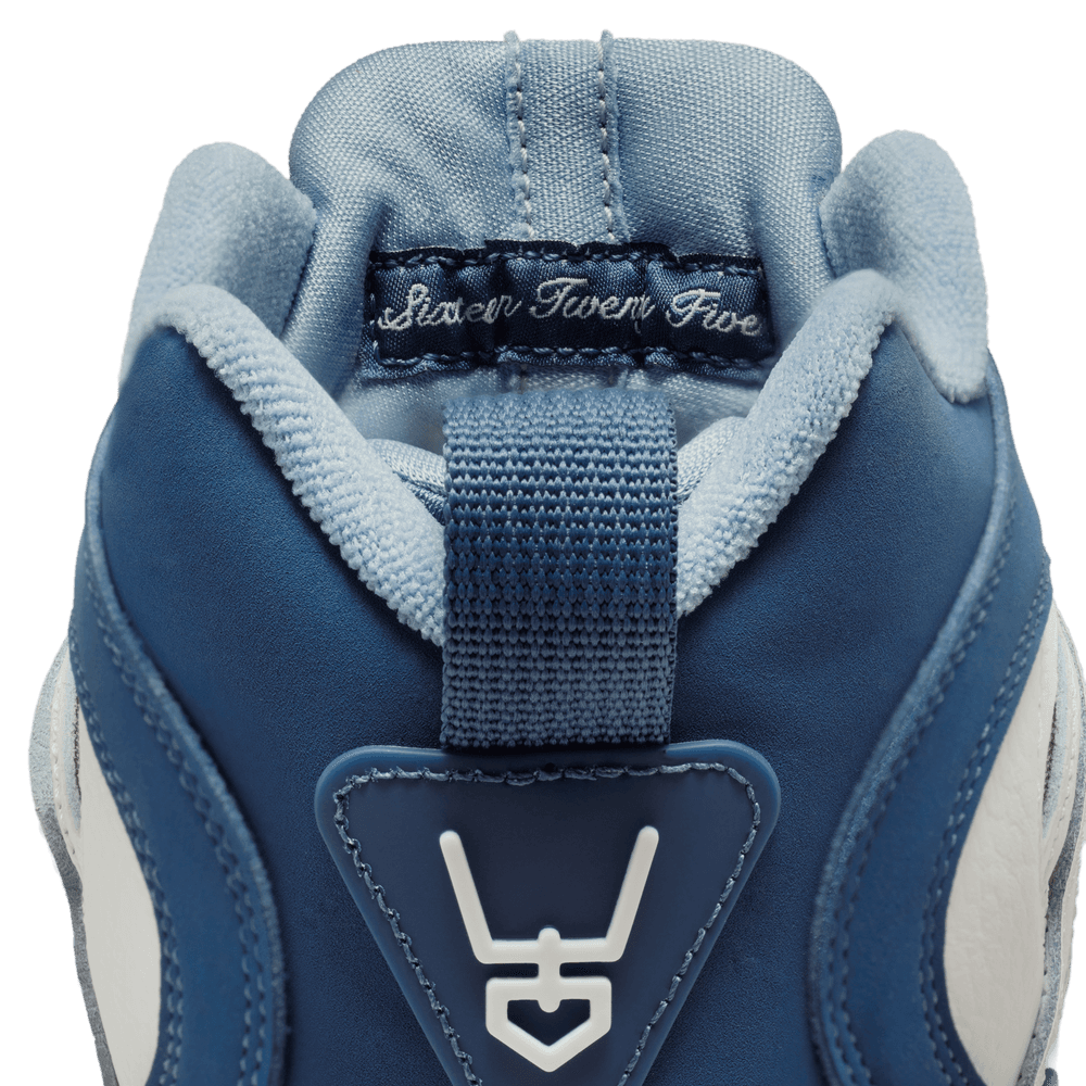 Nike Air Diamond Turf II