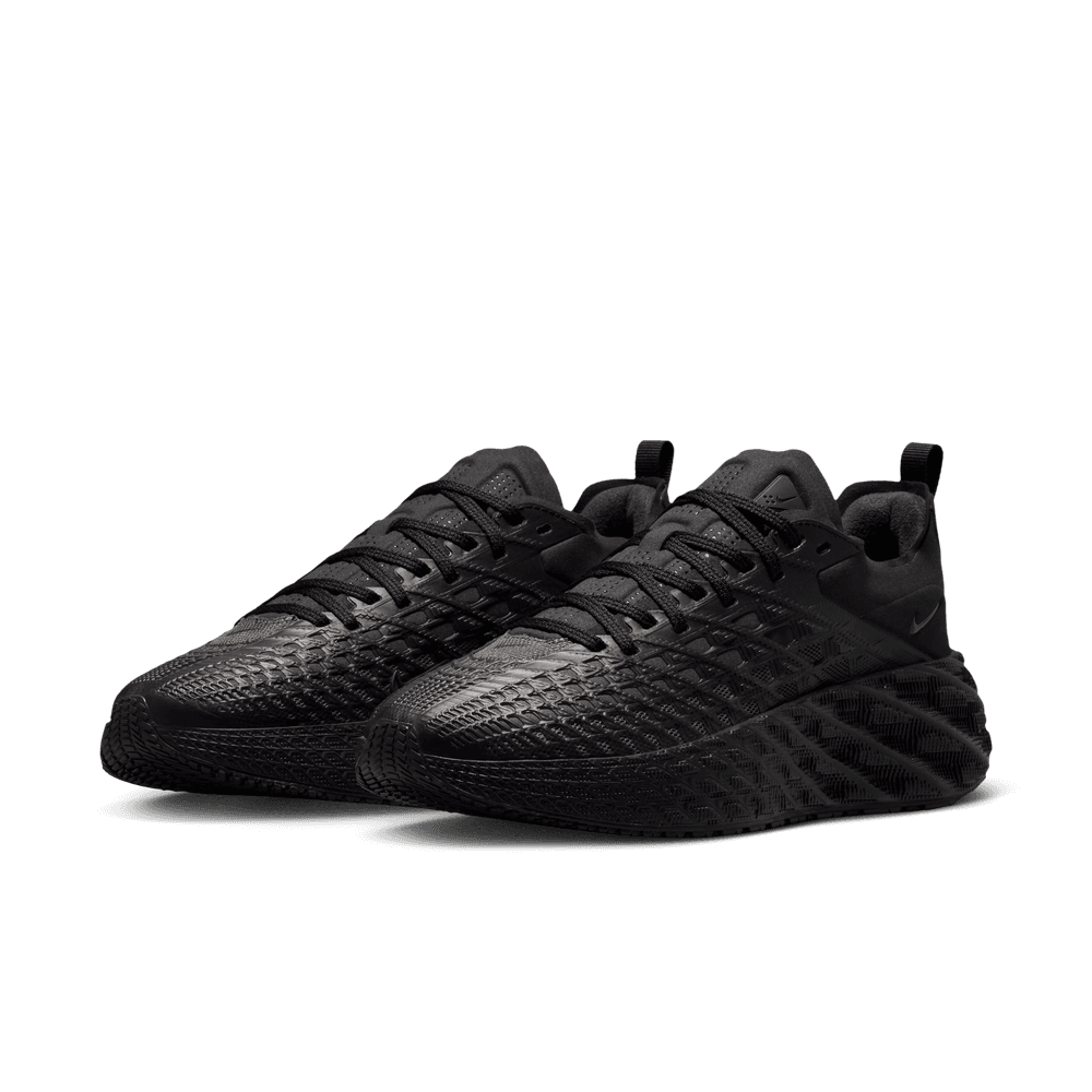 Nike Ava Edge