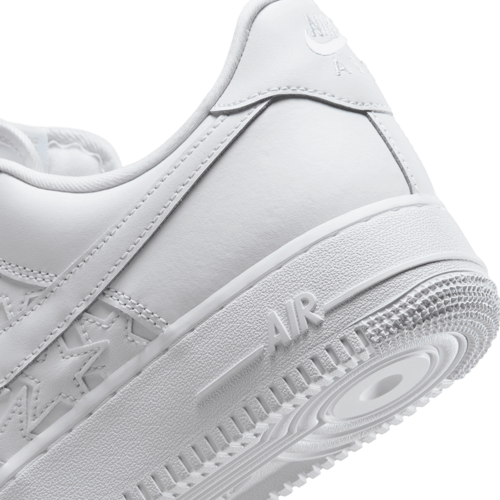 Nike Air Force 1 07