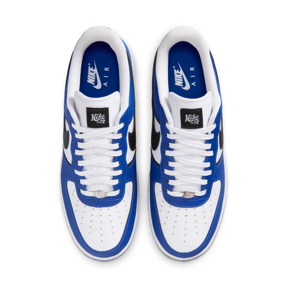 Nike Air Force 1 07 LV8