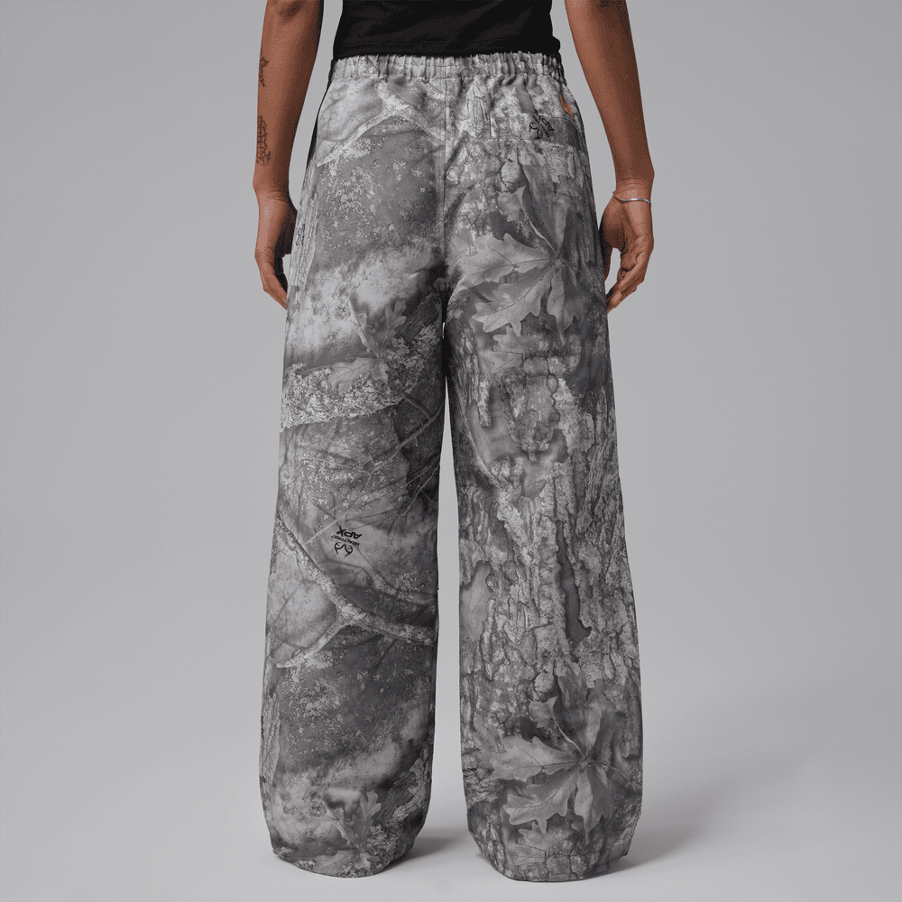 Wmns Air Jordan Brooklyn Realtree Pants