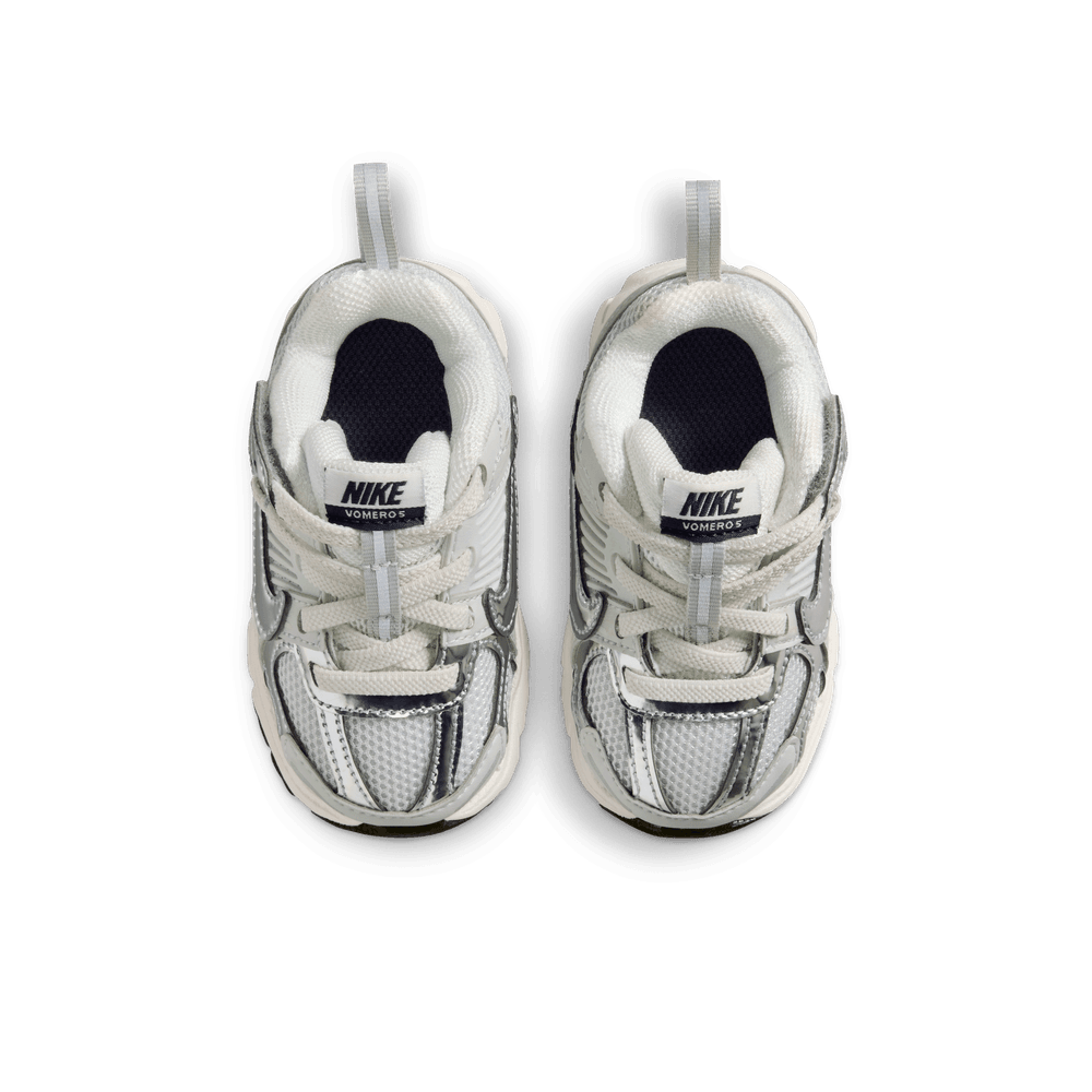 TD Nike Vomero 5