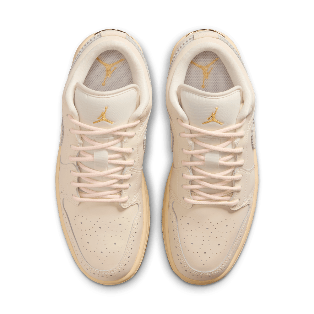 Wmns Air Jordan 1 Low SE