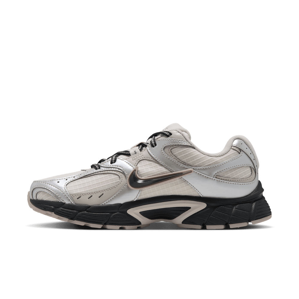 Wmns Nike V5 Runner Ripstop