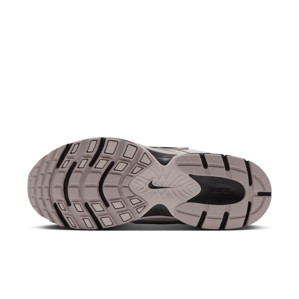 Wmns Nike V5 Runner Ripstop