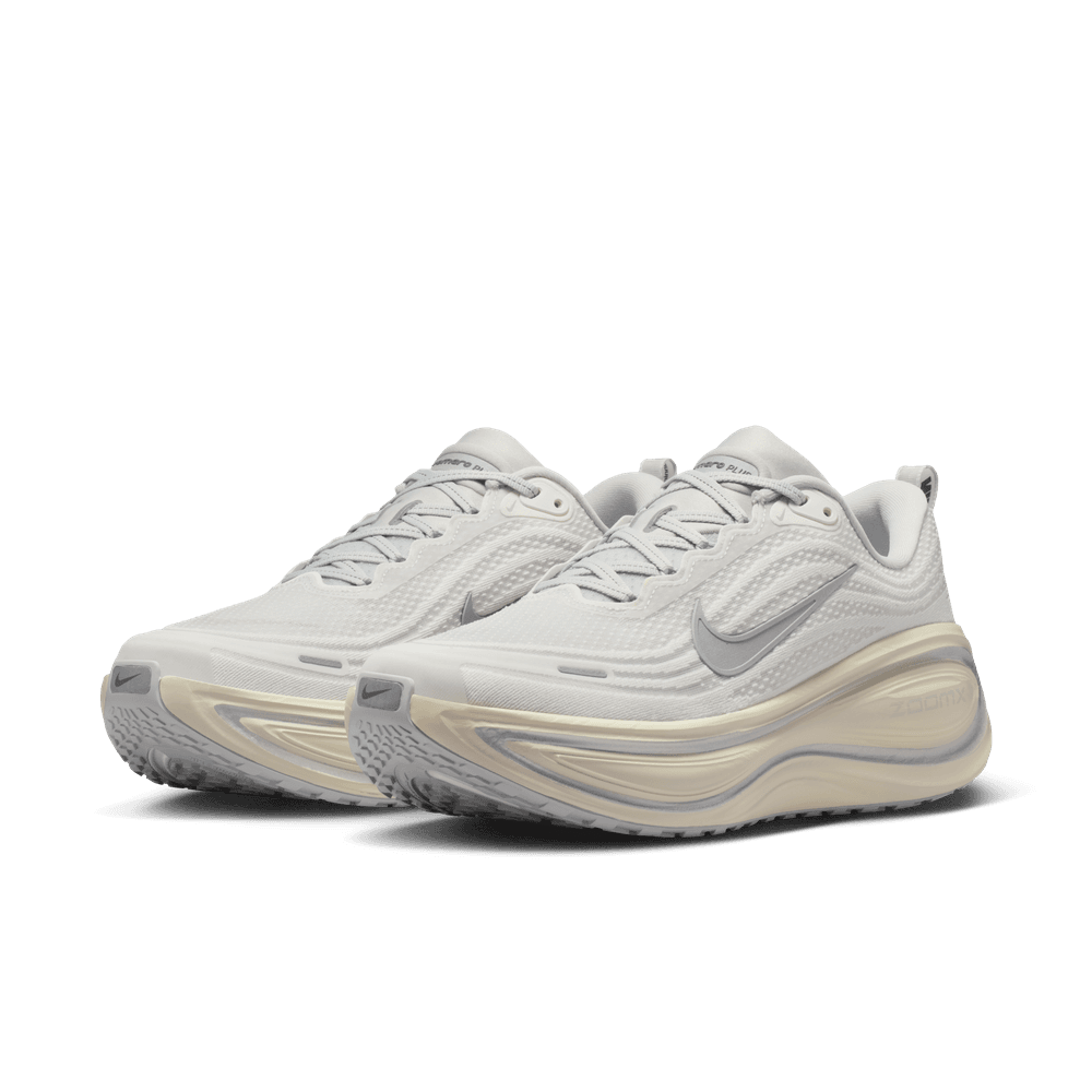 Nike Vomero Plus