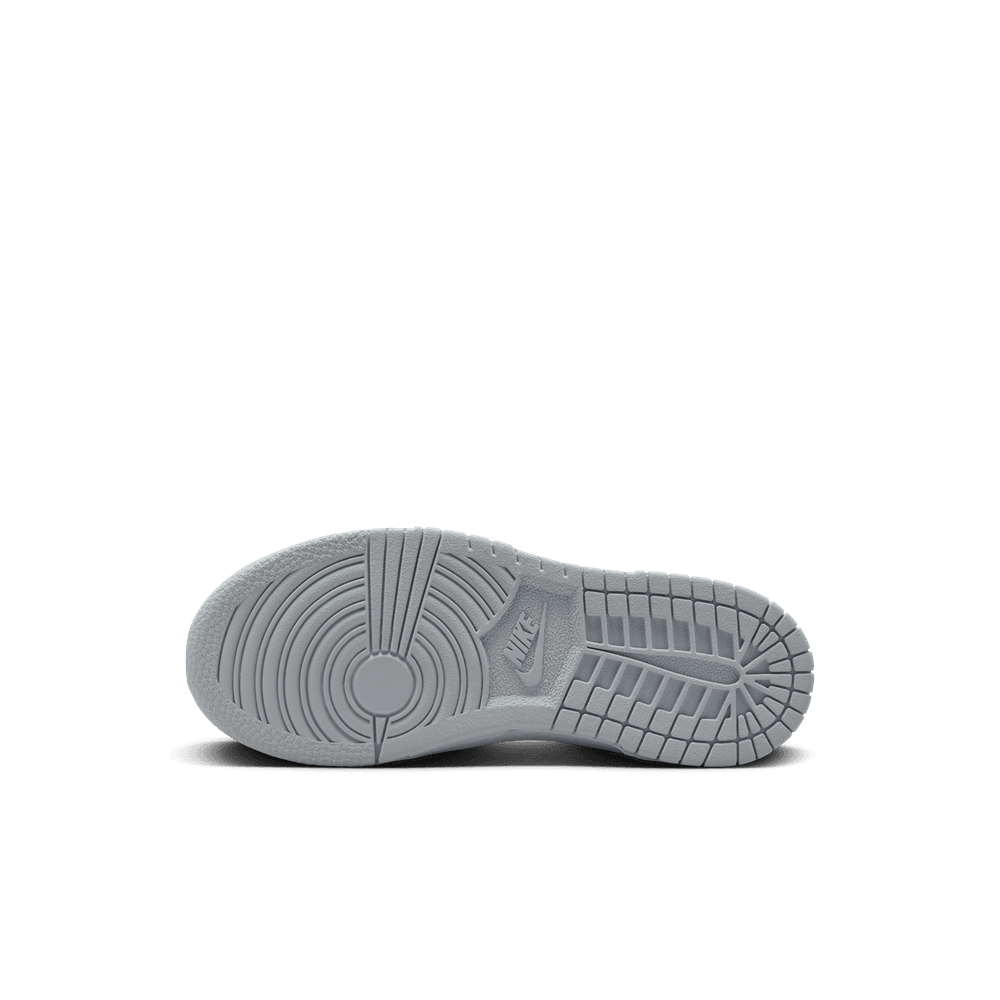 PS Nike Dunk Low Essential+