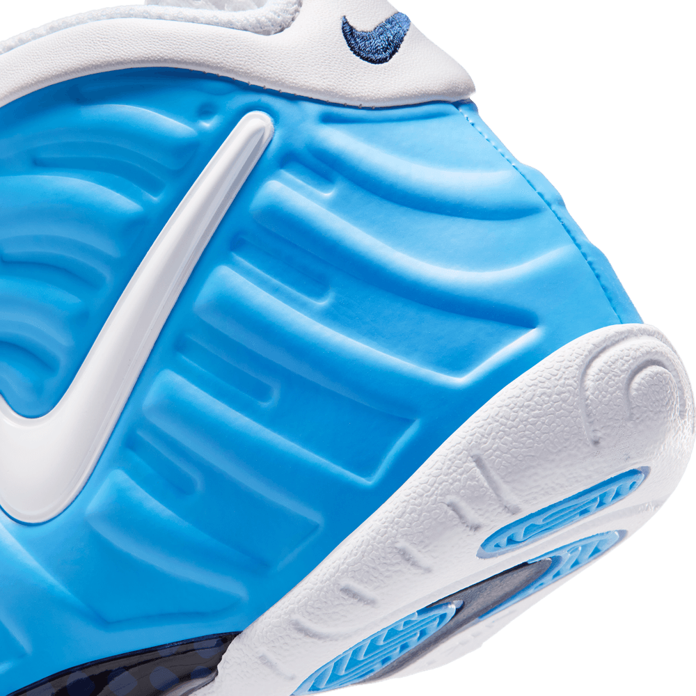 nike little posite pro grade school